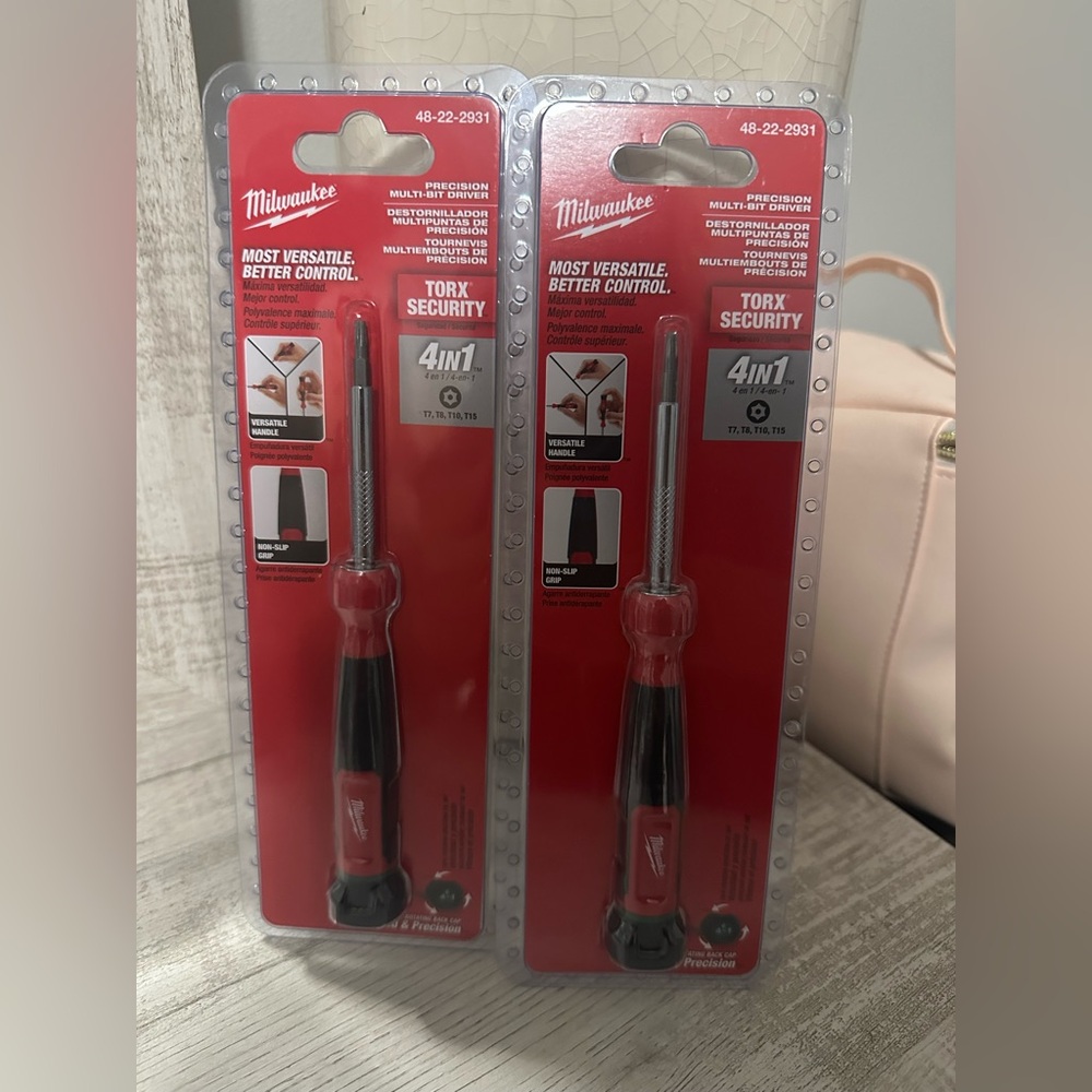 Milwaukee Red Precision Multi-Tip Screwdriver